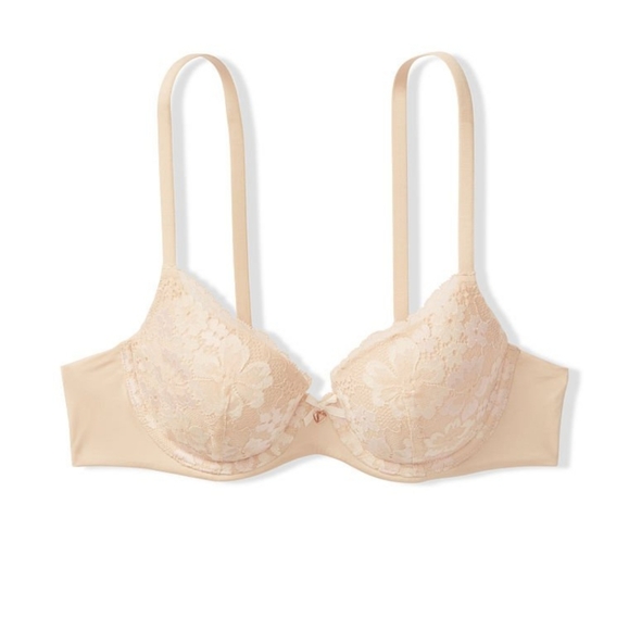 Body by Victoria Lightly Lined Smooth & Lace Demi Bra - Picture 2 of 5